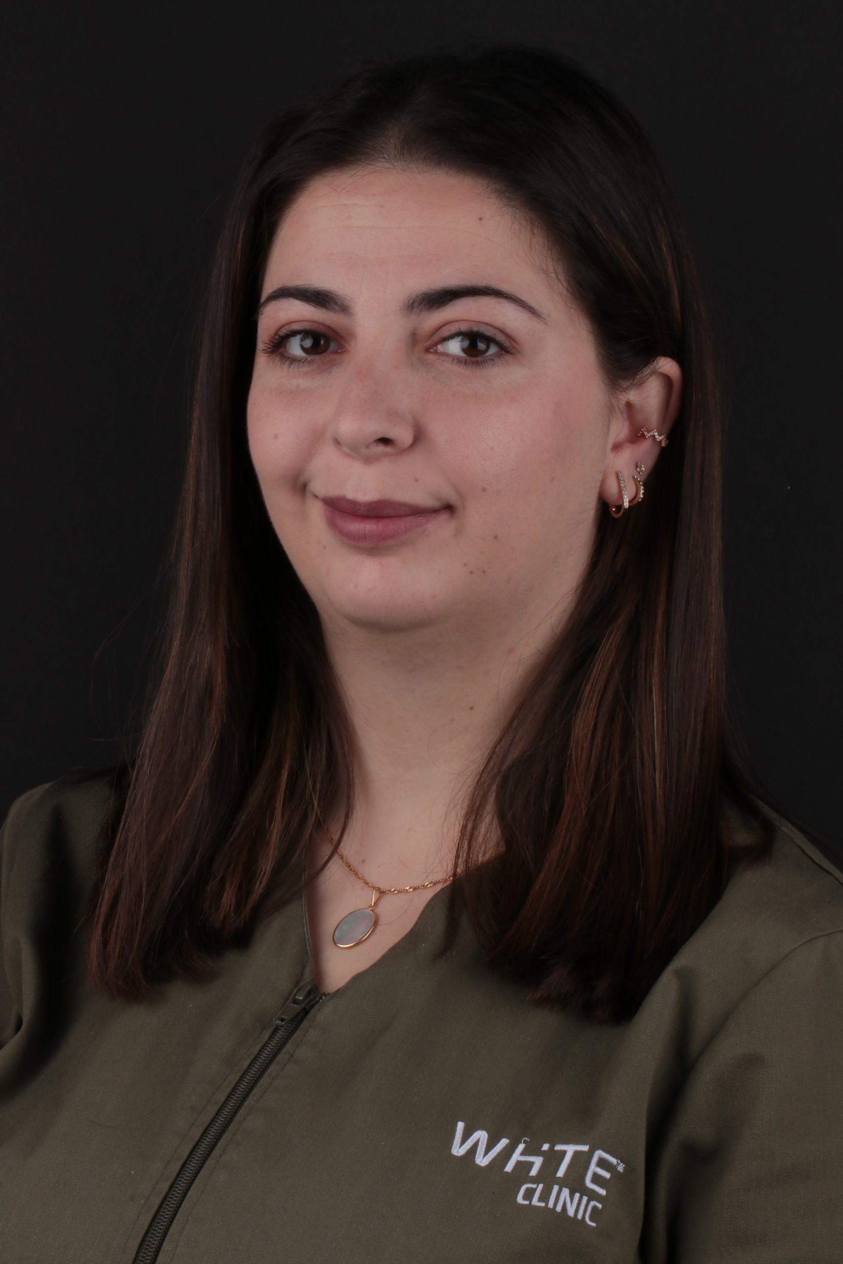 Rafaela Rebelo - Dental Assistant