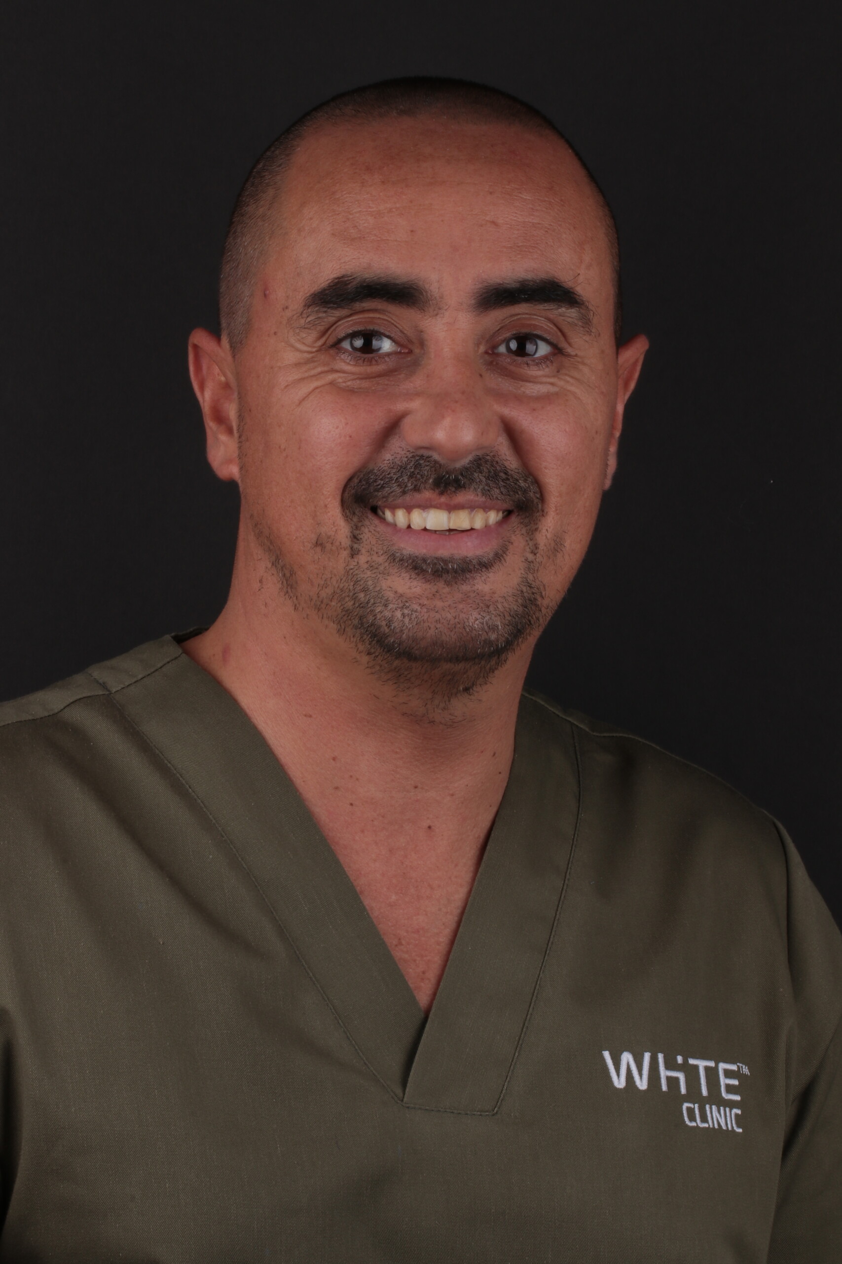 Miguel Lemos - Dental Assistant
